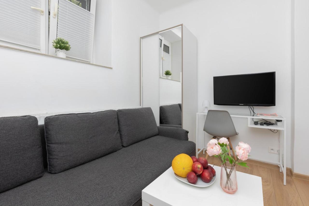 Micro Apartment Near Fort Mokotow Warsaw Ngoại thất bức ảnh